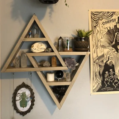 Decoração de casa personalizada - Prateleiras rústicas Triângulo duplo Caixa de sombra flutuante de madeira (Cinza natural envelhecido)